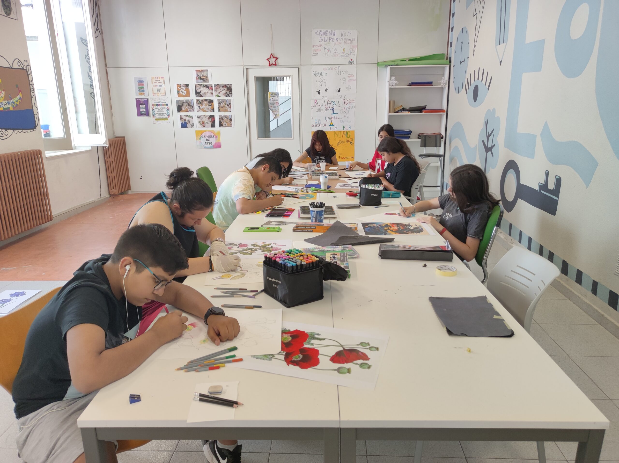 SERVICIOS_TALLERES EN CENTROS_ INTEGRACIÓN SOCIAL JOVENES