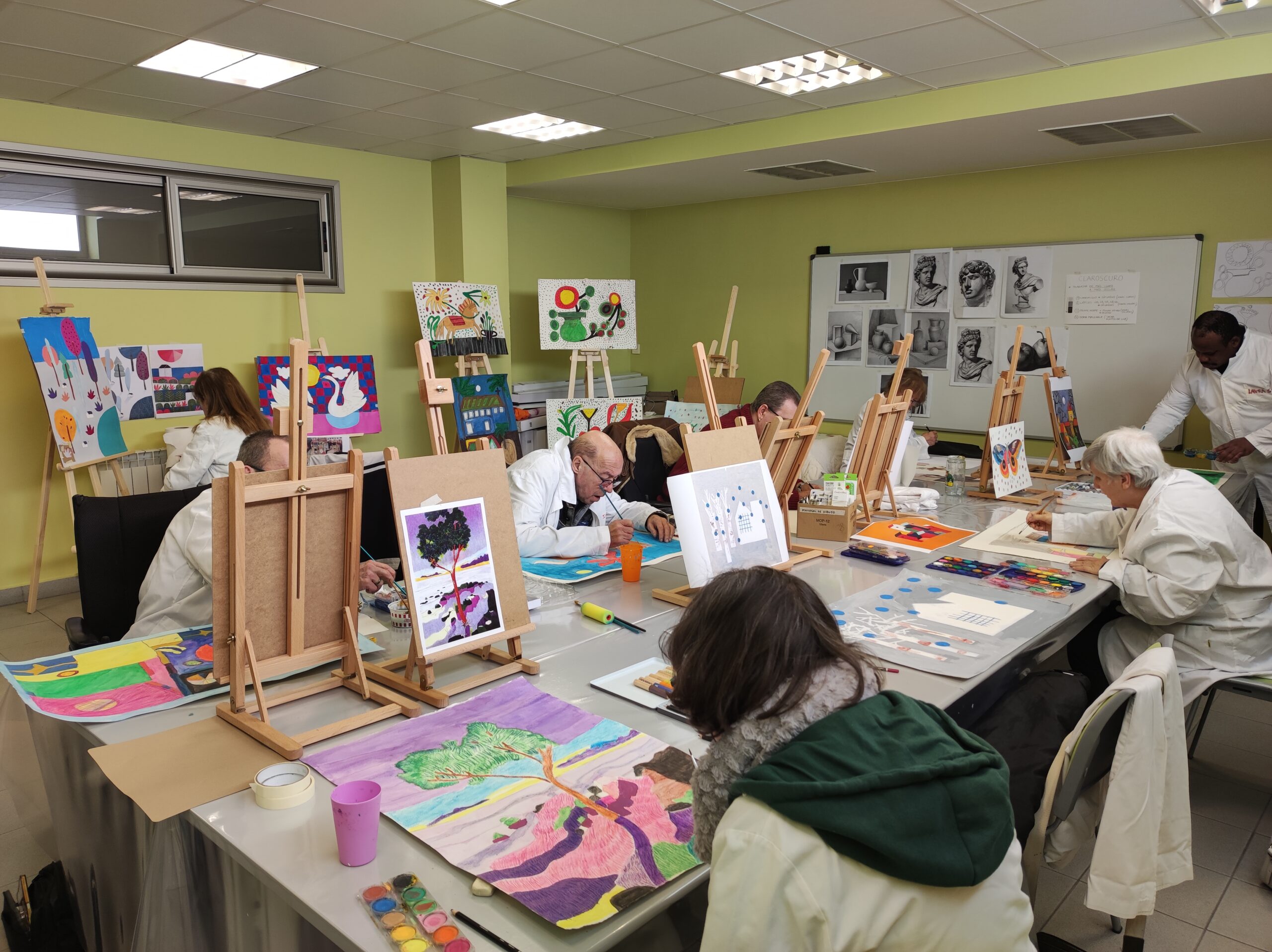 SERVICIOS_TALLERES EN CENTROS_ EXPRESIÓN ARTÍSTICA_DISCAPACIDAD 2
